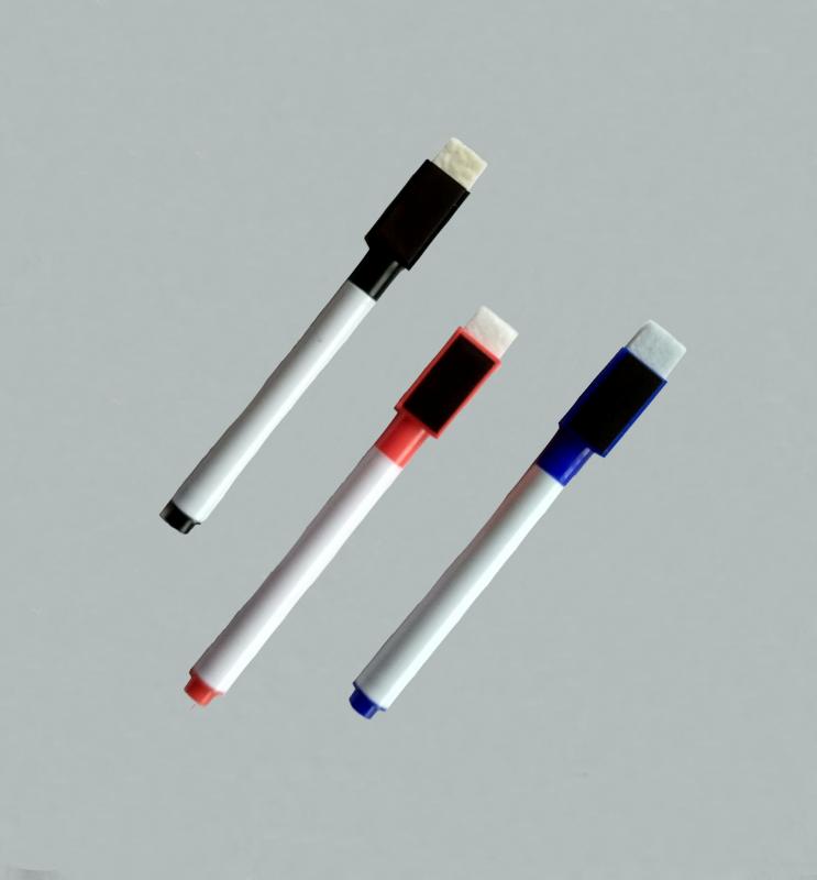 Giftsturkiye Haftalık Planlayıcı Hatırlatıcı , Silinebilir Mıknatıslı Yazı Pano (33x32cm) + 3 Kalem